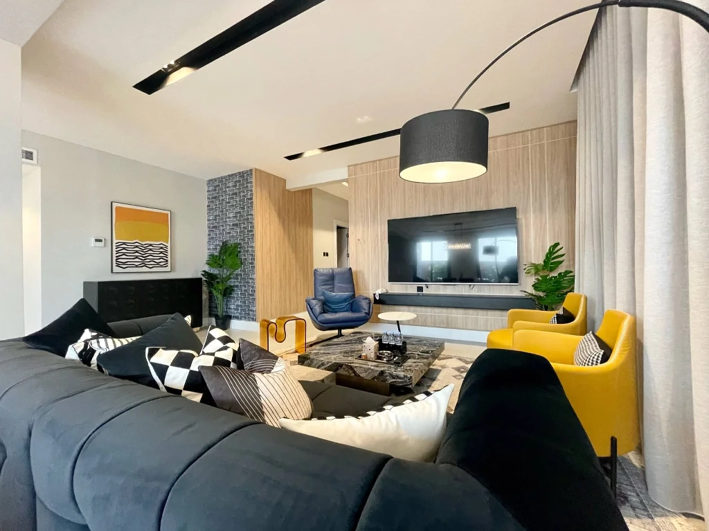 2 Bedroom Executive with terrace & Dressing room
