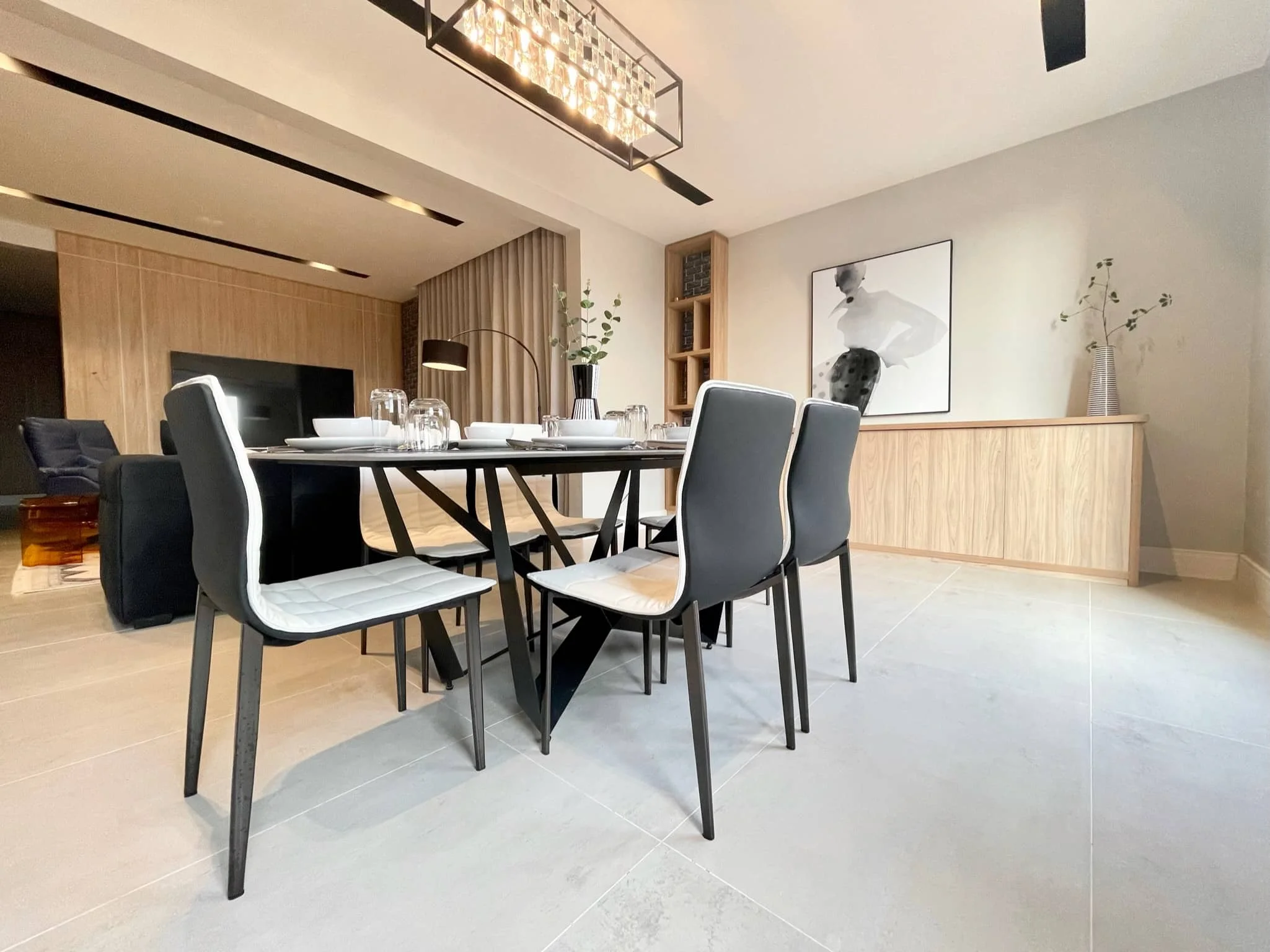 2 Bedroom Executive with terrace & Dressing room