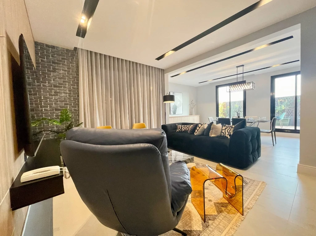 2 Bedroom Executive with terrace & Dressing room