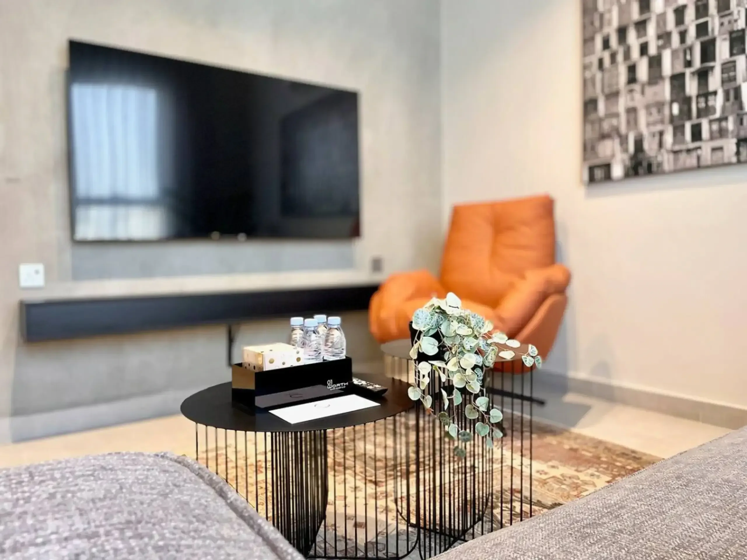 C Living 2 - Executive - 1BD Apartment City View