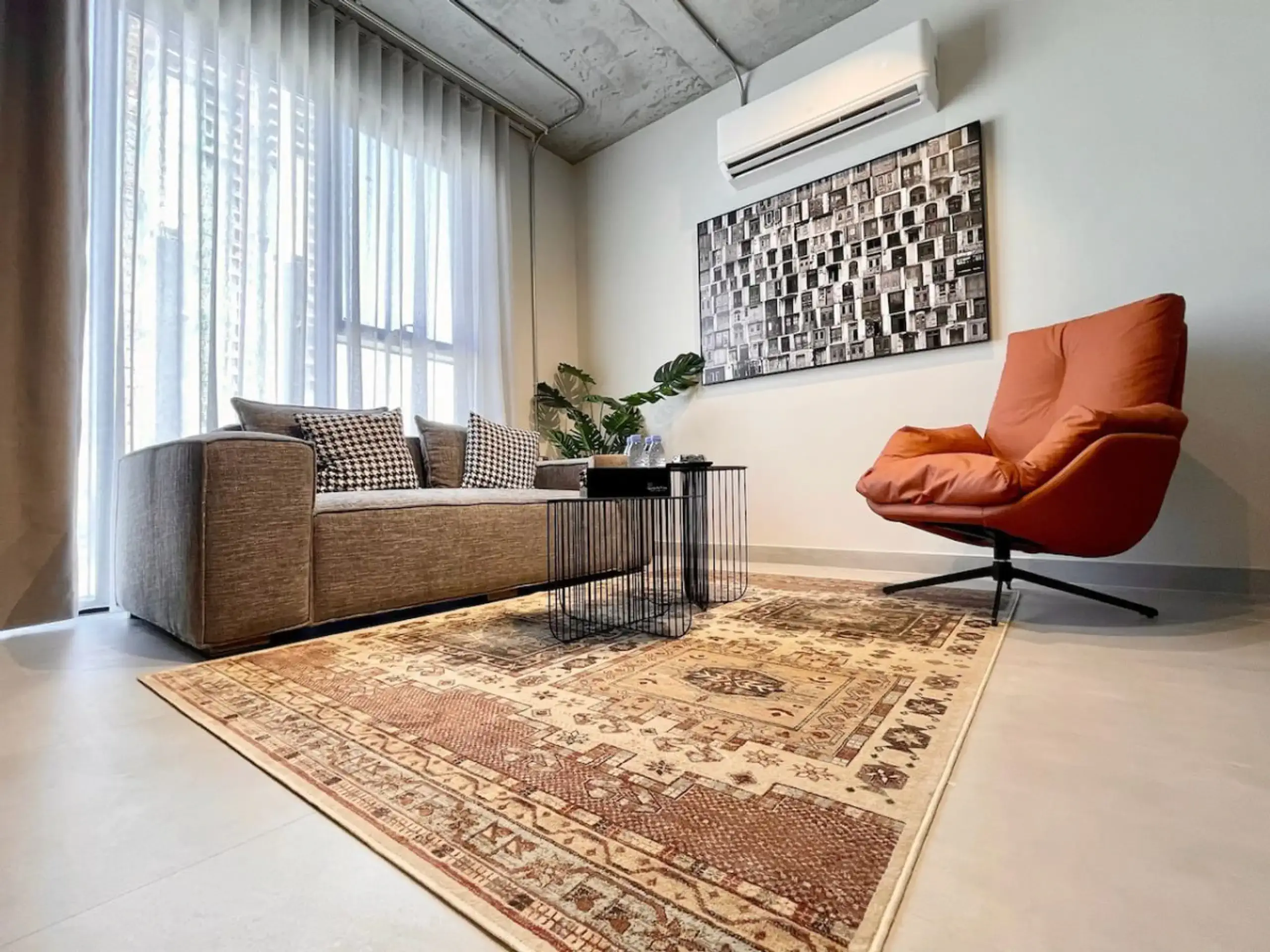 C Living 2 - Executive - 1 Bedroom City View