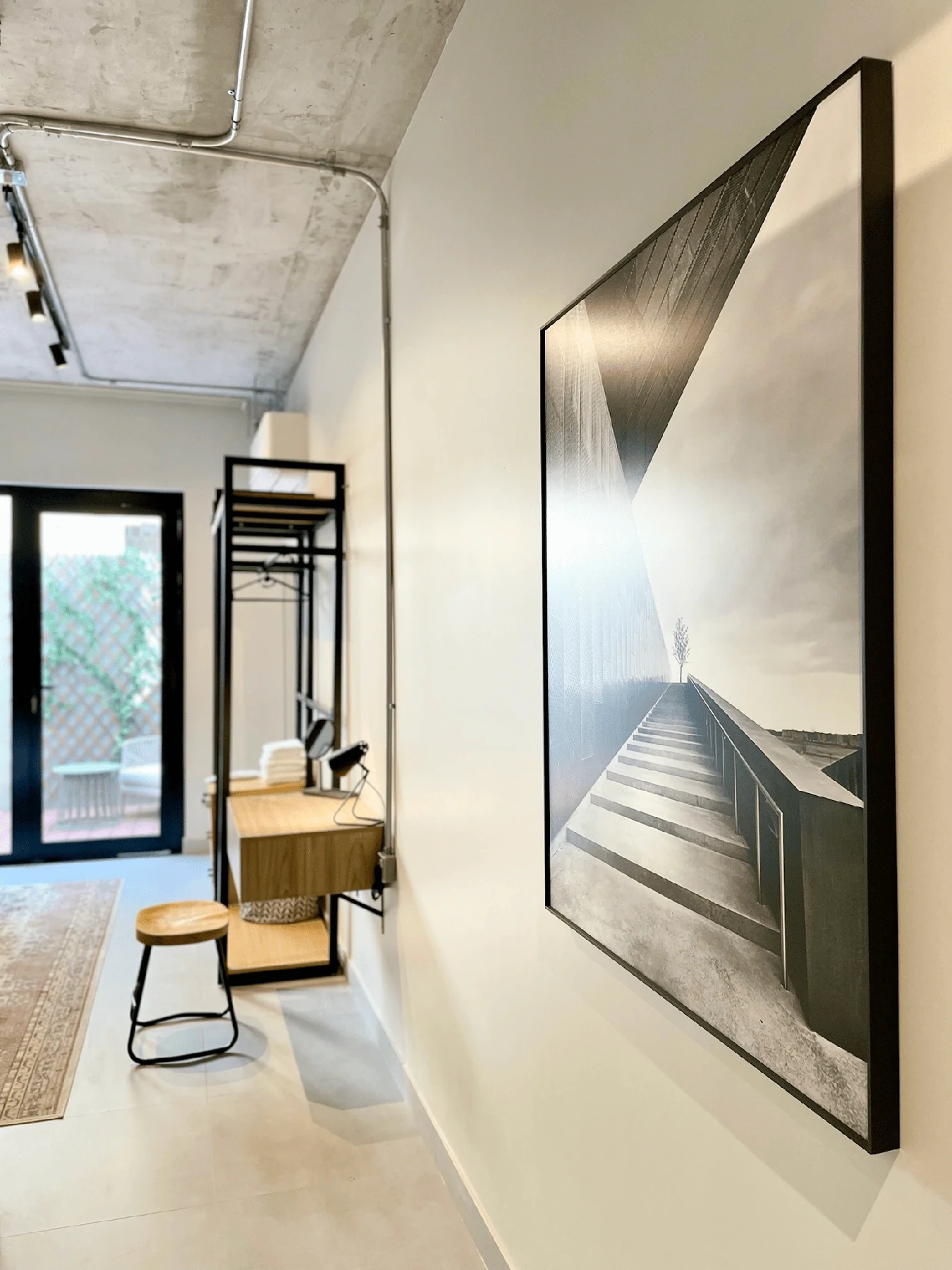 C Living 2 - Studio with Terrace