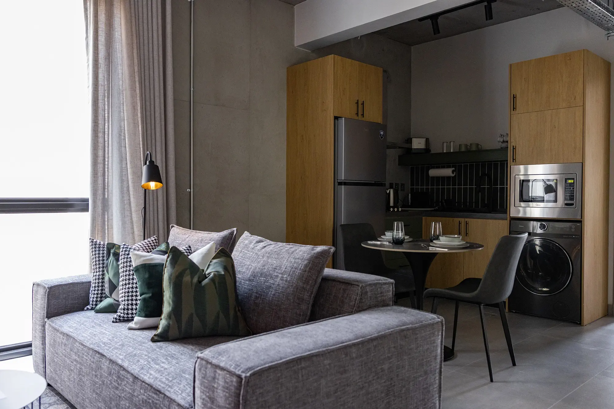 C Living 3 - Executive 1 Bedroom Apartment - Almalqa