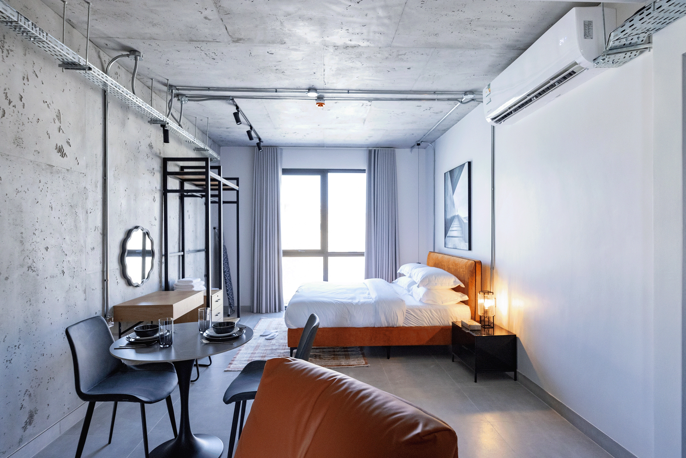 C Living 3 - Studio
