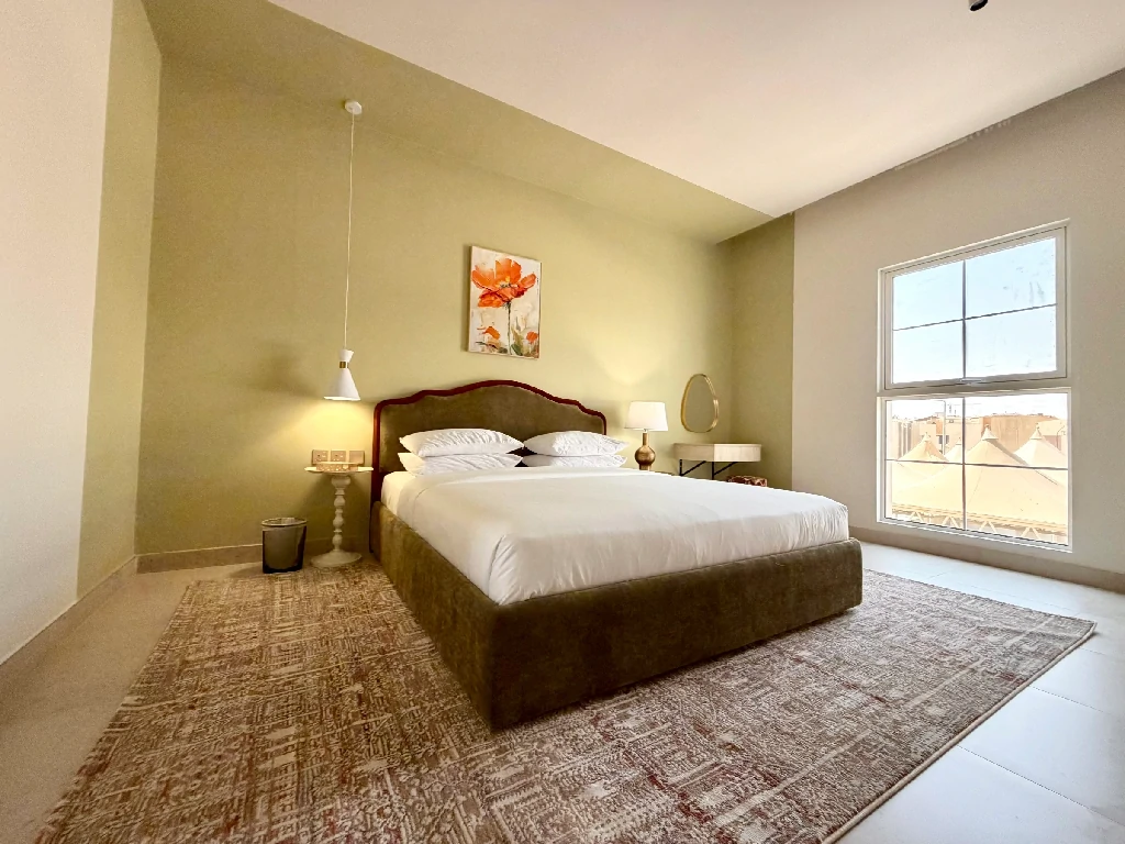 C Living 4 - Executive 2 Bedroom Apartment