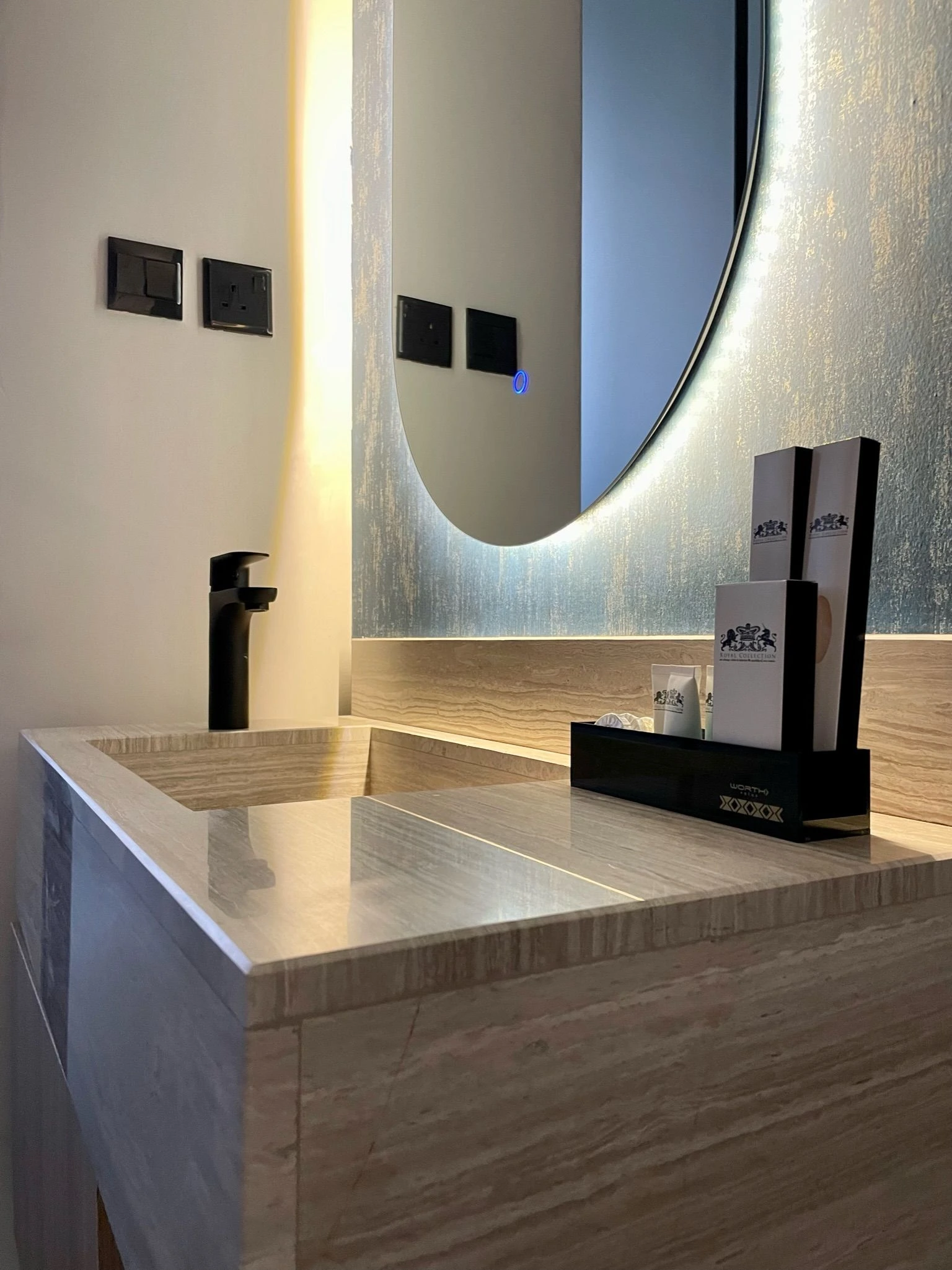 C Living - Premium 3 Bedroom - AQIQ