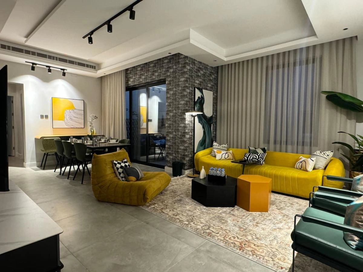 Cadee Living - 2 Bedroom with Terrace - Al Nakheel