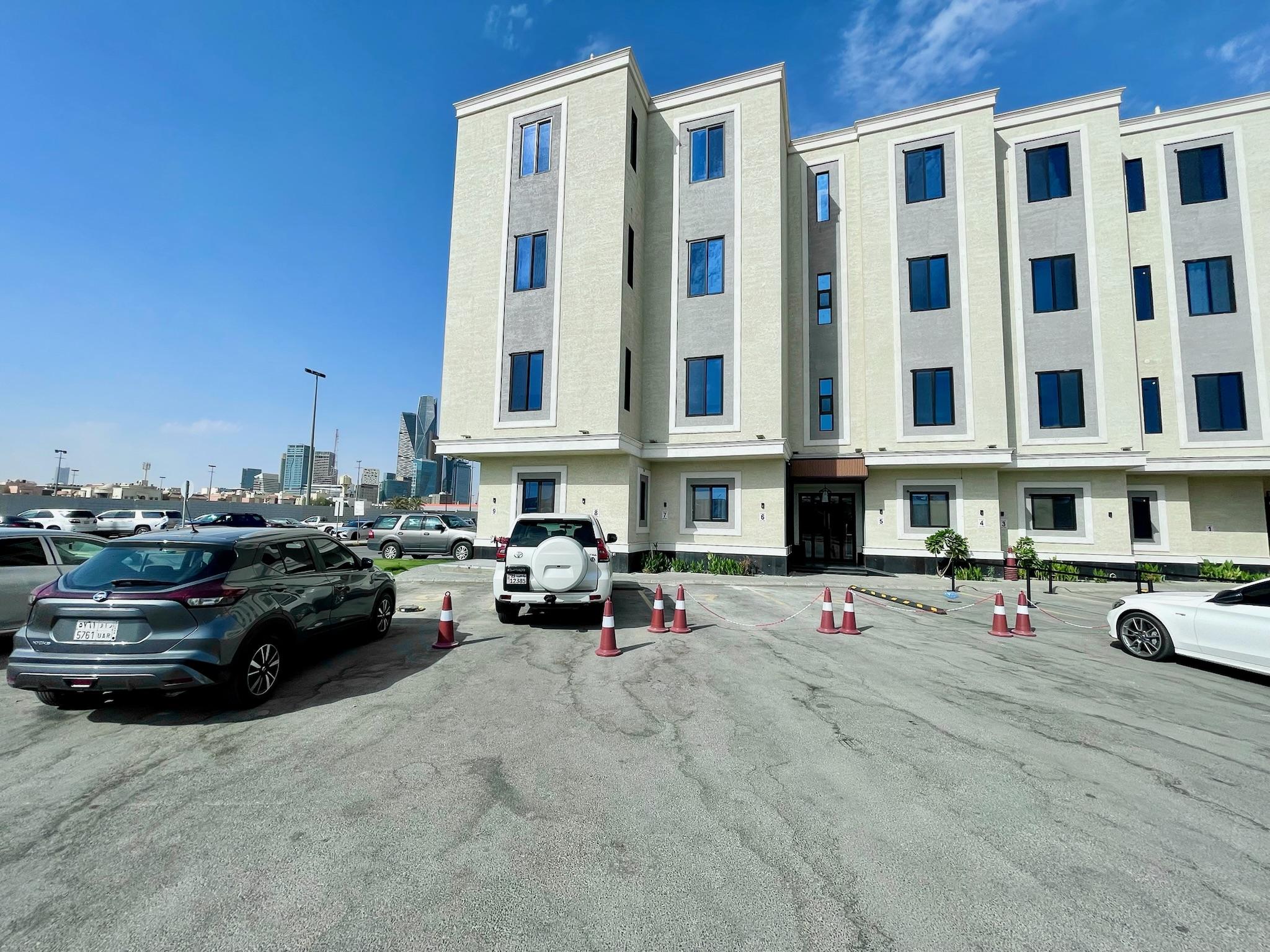 Cadee Living - Superior 2 Bedroom - Al Nakheel