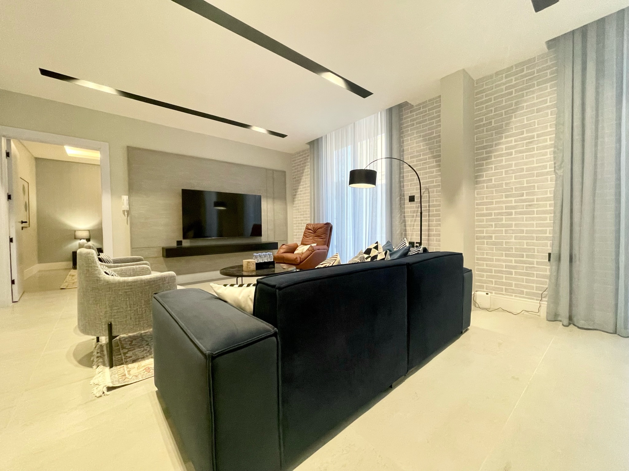 C Living - Premium 2 Bedroom - AQIQ