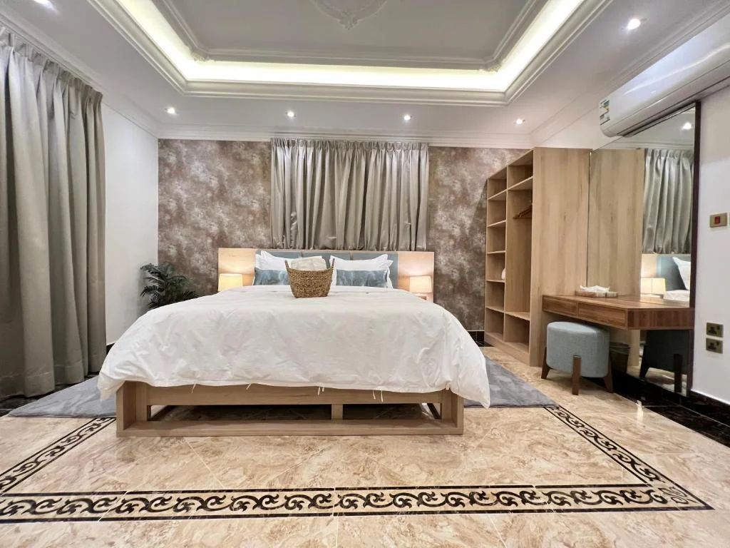 Khozama Living 1 - 1 Bedroom Apartment
