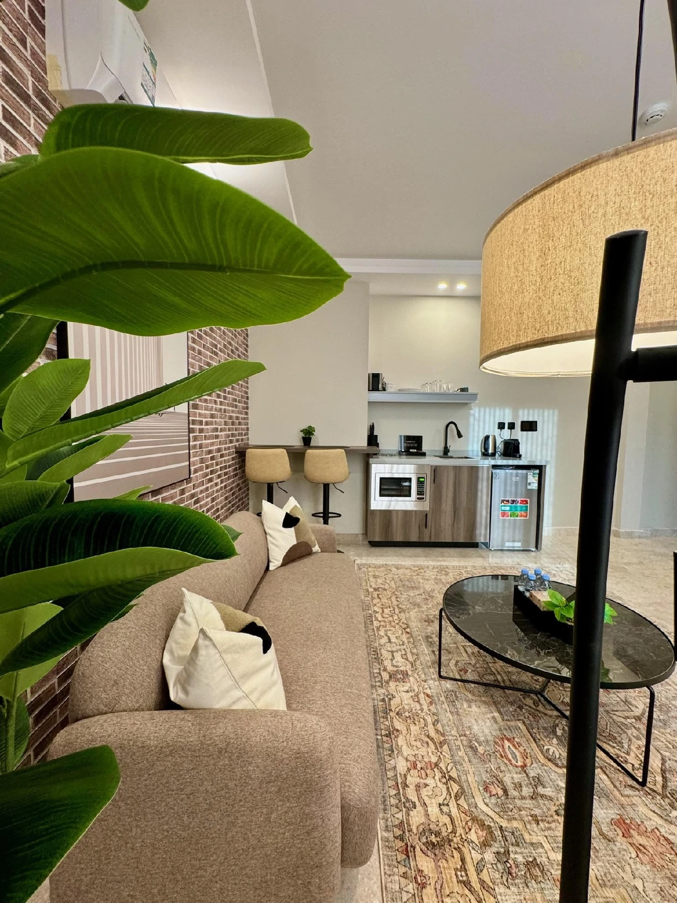 Khozama Living 2 - 1 Bedroom Apartment