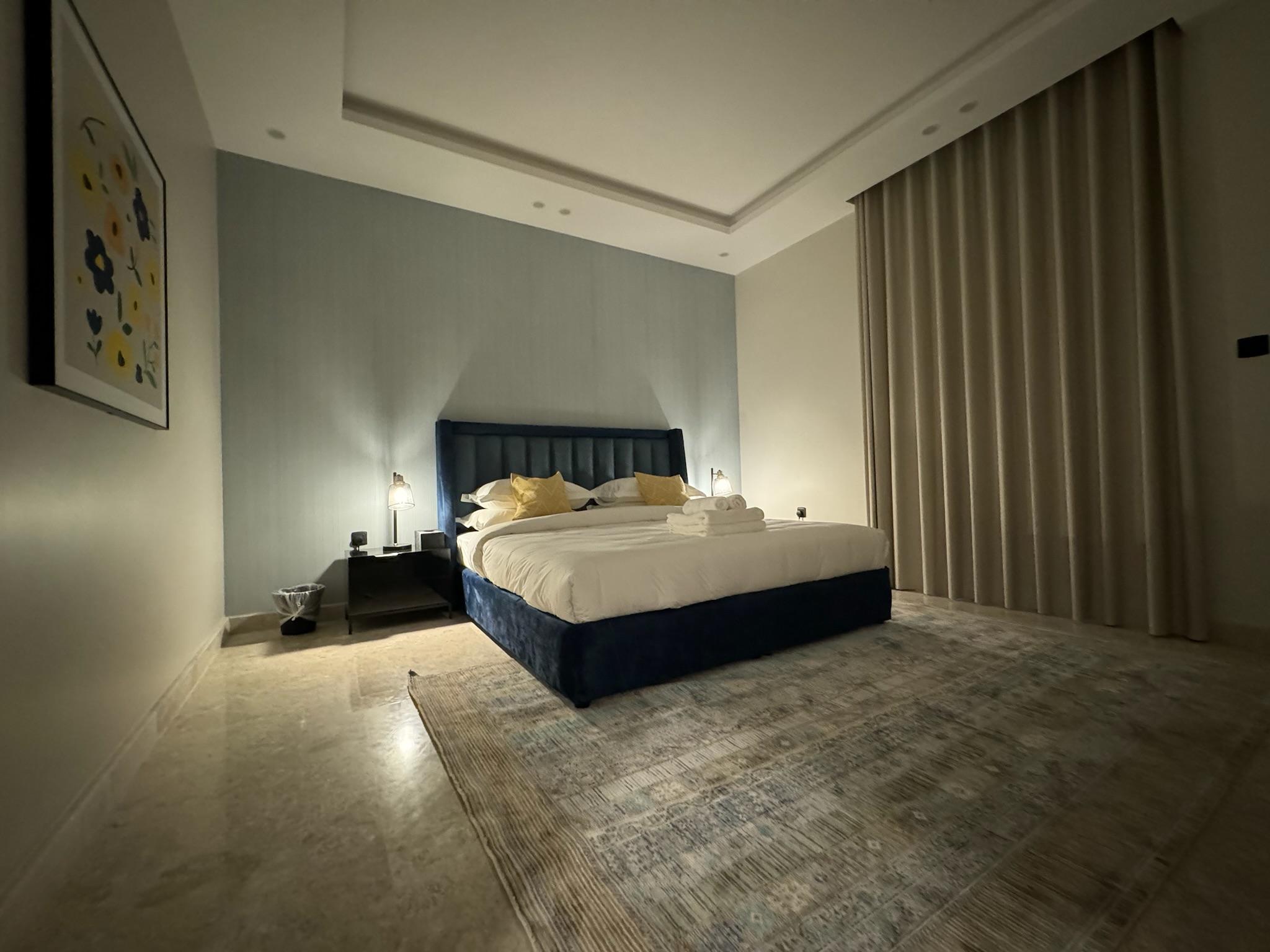 Khozama Living 2 - 1 Bedroom Apartment