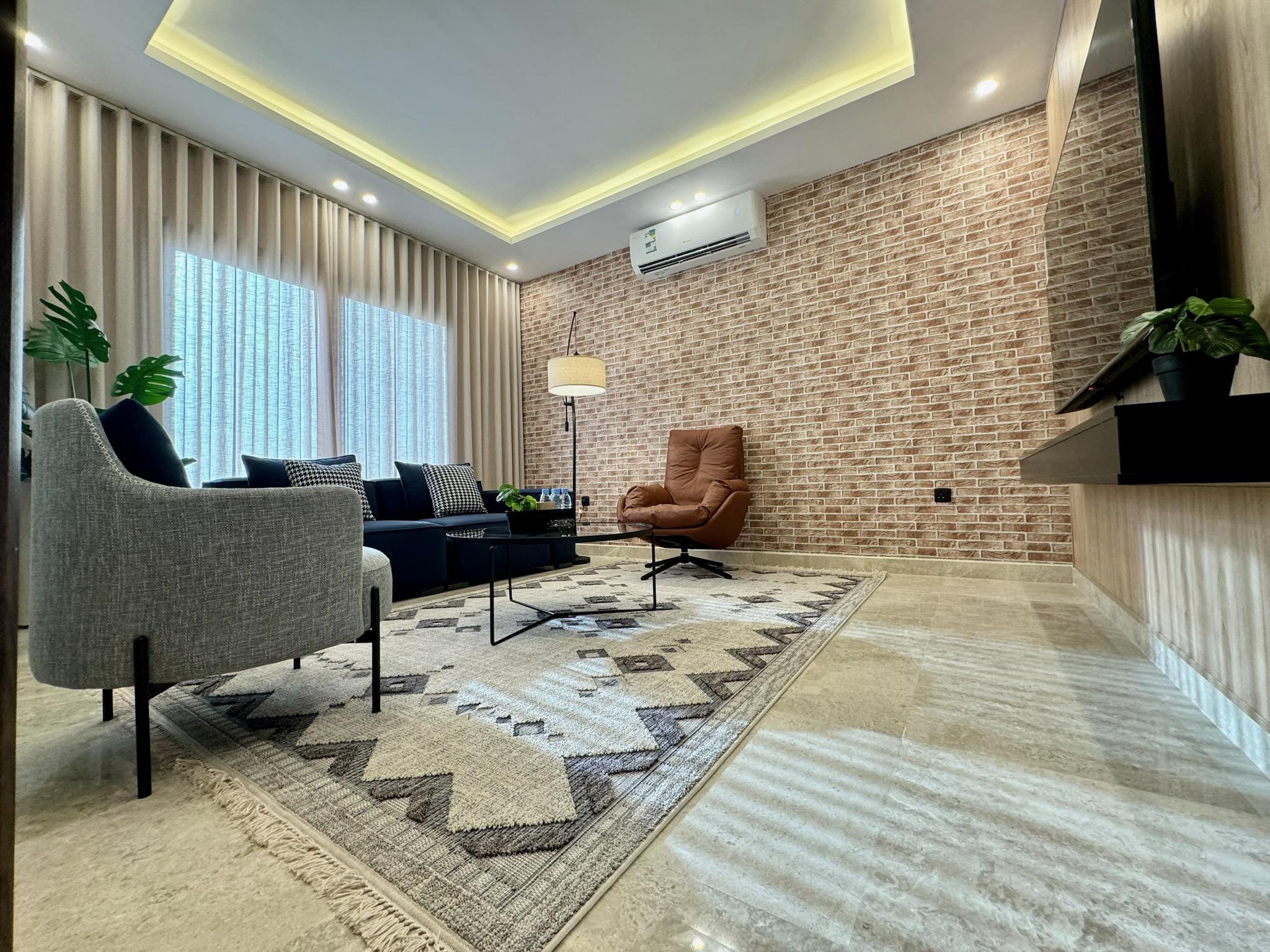 Khozama Living 2 - 2 Bedroom Apartment